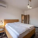 Jana By Interhome جنوة